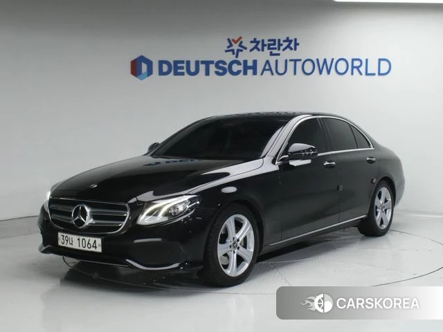 Mercedes-Benz E-Class W213 2018 Черный из Кореи