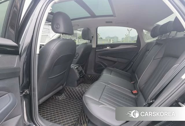 Volkswagen Passat PHEV 2022 Черный из Китая