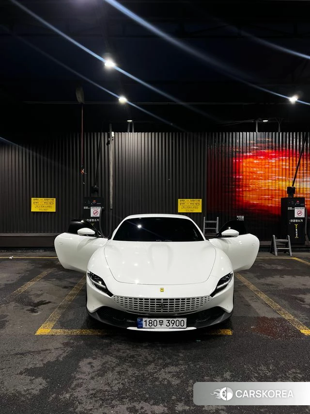 Ferrari Rome 2021 Белый из Кореи