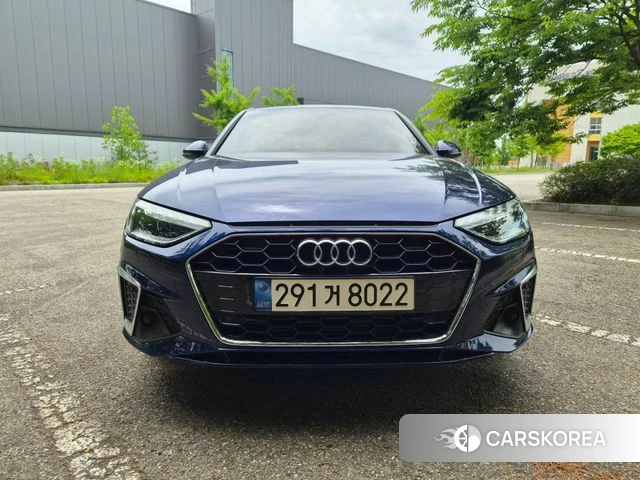 Audi A4 (B9) 2021 Синий из Кореи