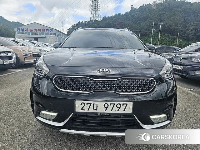 Kia Niro 2018 Черный из Кореи