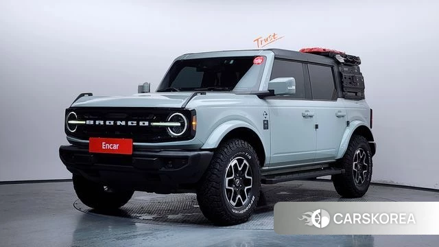 Ford Bronco 6th Generation 2022 Цвет галактики из Кореи