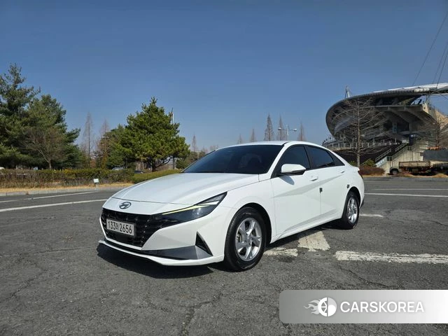 Hyundai Avante (CN7) 2021 Белый из Кореи