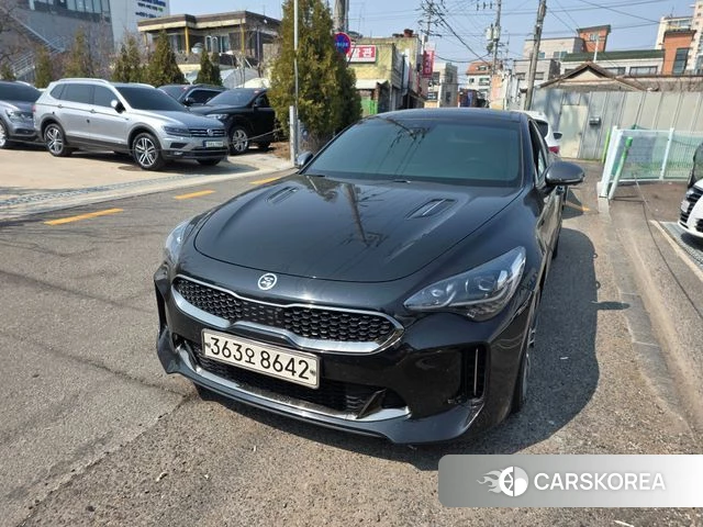 Kia Stinger 2018 Черный из Кореи