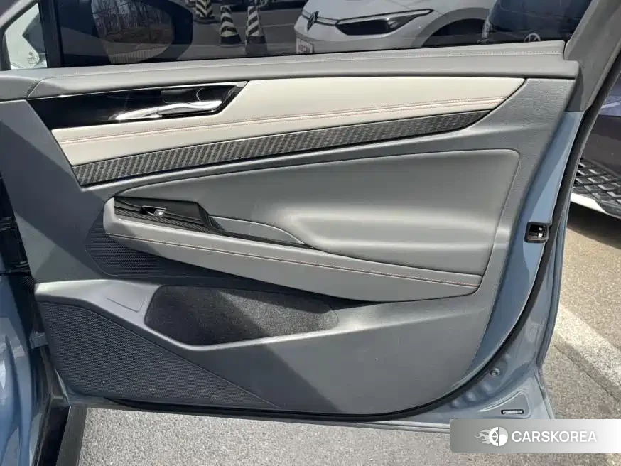 Volkswagen ID.7 VIZZION 2024 Silver/gray из Китая