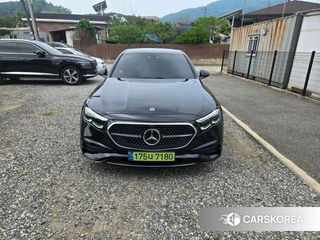 Mercedes-Benz E-Class W214 2025 Черный из Кореи