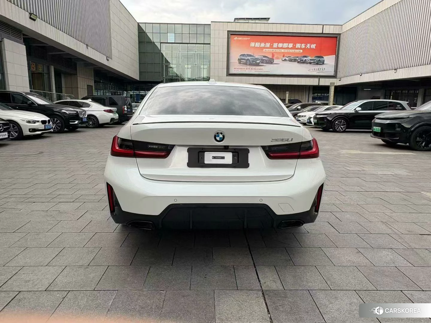 BMW 3 series 2022 Белый из Китая