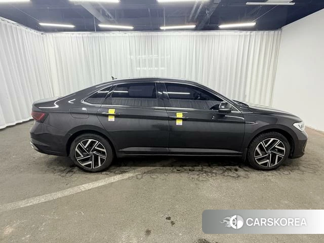 Volkswagen Sagitar 2024 Черный из Китая