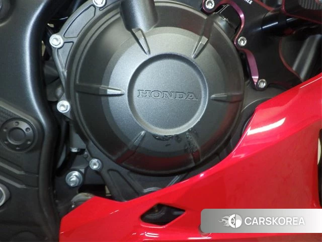 Engine photo