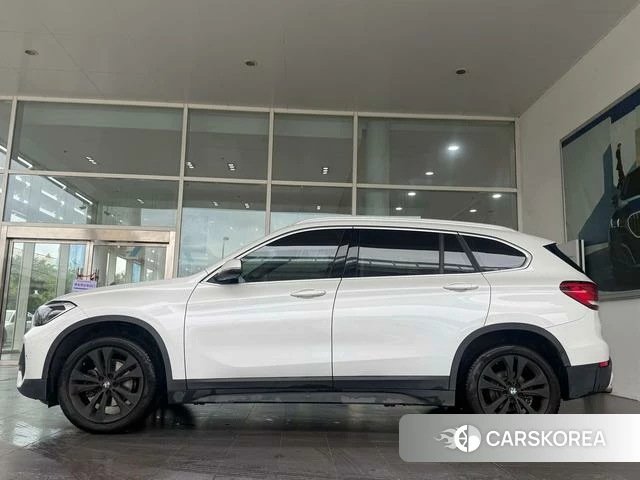 BMW X1 2021 Белый из Китая