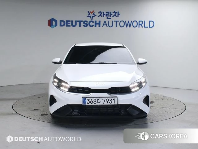 Kia The New K3 2nd generation 2024 Белый из Кореи