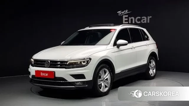 Volkswagen Tiguan second Generation 2020 Белый из Кореи
