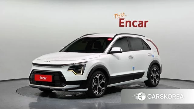 Kia Di Ol Nu Niro 2022 Белый из Кореи