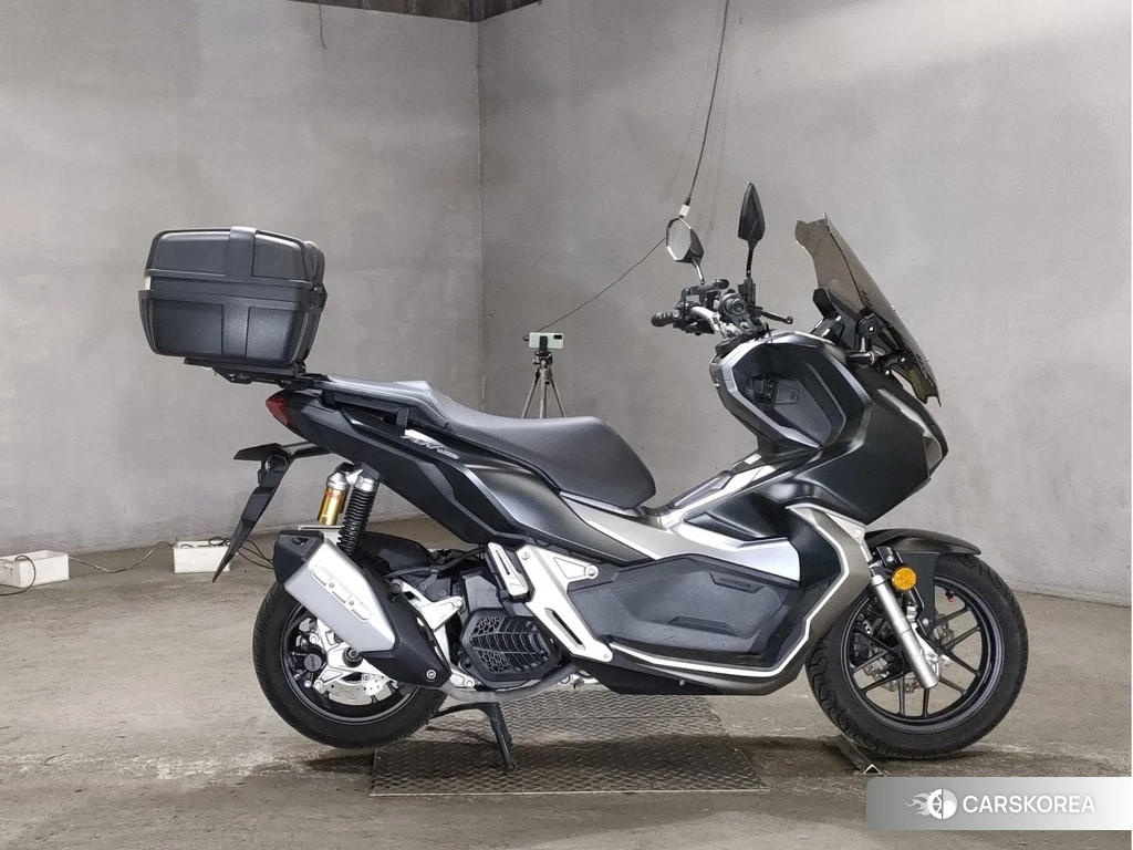 Проданный Honda ADV150 2019 из Японии, фото 2