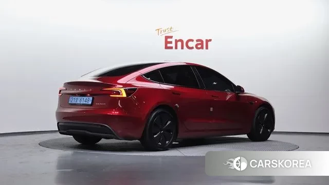 Tesla Model 3 2024 Красный из Кореи