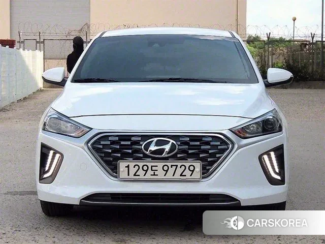 Hyundai The New Ionic Hybrid 2019 Белый из Кореи