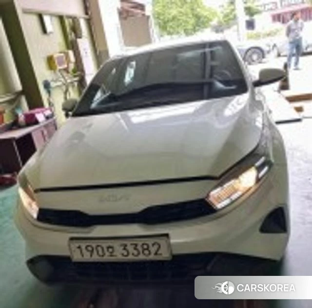 Kia The New K3 2nd generation 2022 Белый из Кореи