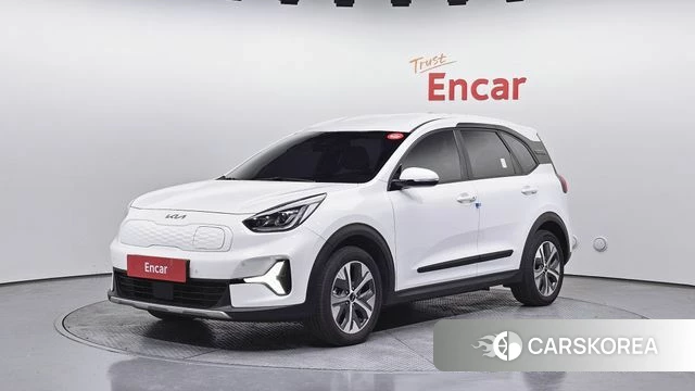 Kia Niro Plus 2022 Белый из Кореи