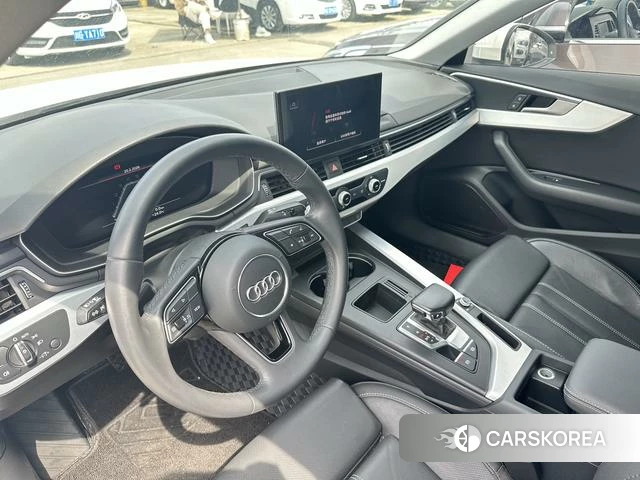 Audi A4L 2023 Белый из Китая