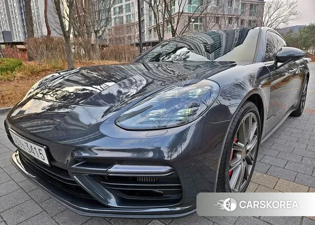 Porsche Panamera (971) 2018 Черный из Кореи