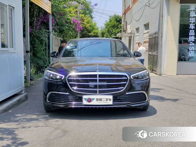 Mercedes-Benz S-class 2022 Черный из Китая