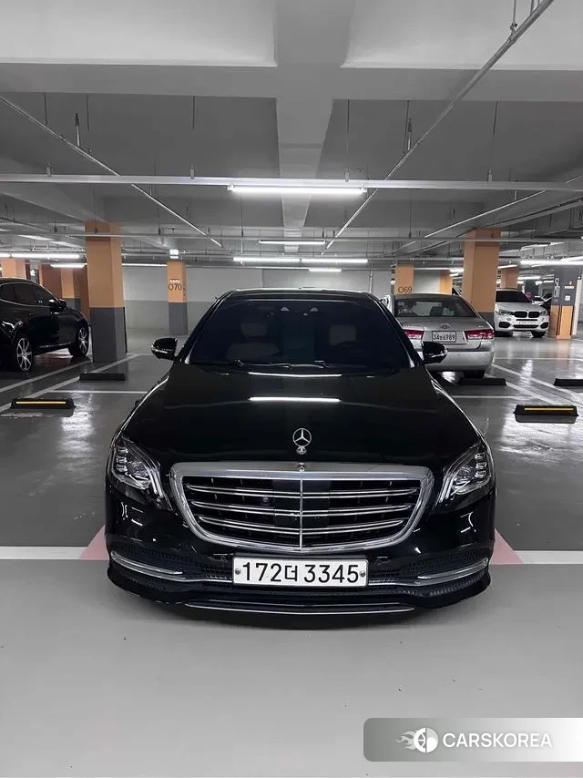 Mercedes-Benz S-Class W222 2019 Черный из Кореи