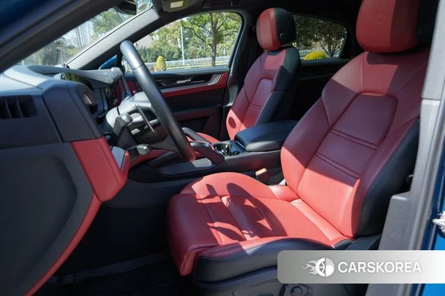 Porsche Cayenne Coupé 2025 Синий из Китая