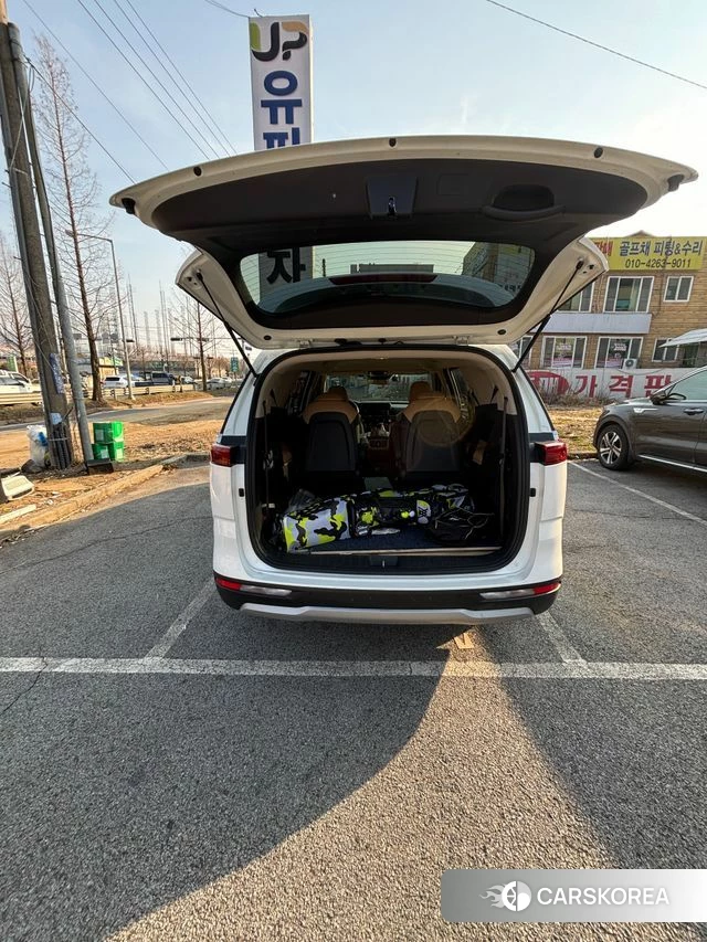 Kia Carnival 4th generation 2021 Белый из Кореи