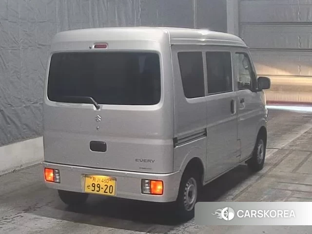 Suzuki Every 2025 из Японии