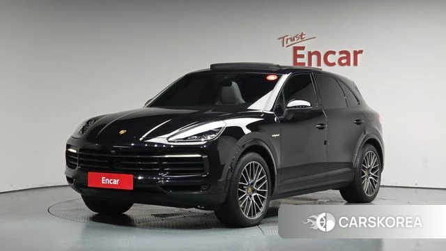 Porsche Cayenne (PO536) 2021 Черный из Кореи