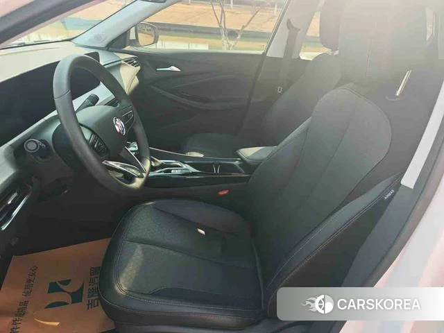 Buick Weilang 2023 Белый из Китая