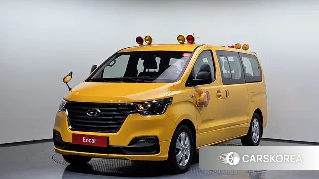 Hyundai The New Grand Starex 2019 Желтый из Кореи