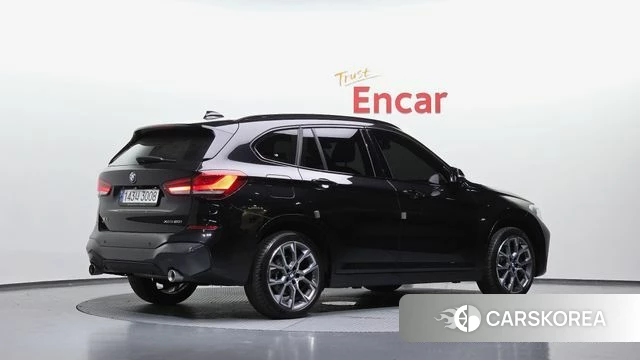 BMW X1 (F48) 2022 Черный из Кореи