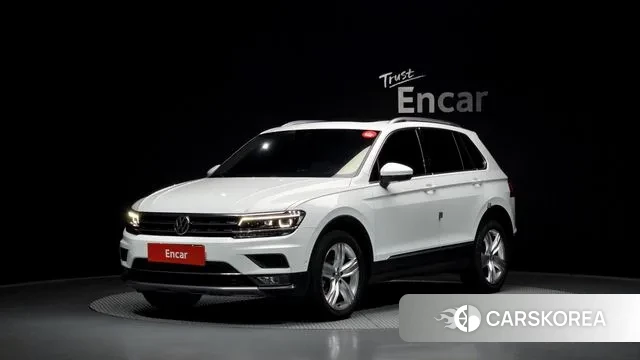 Volkswagen Tiguan second Generation 2020 Белый из Кореи