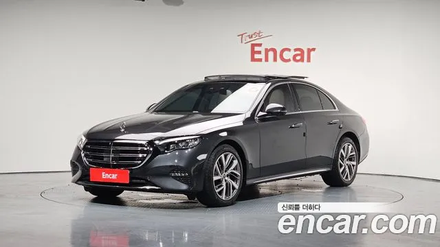 Mercedes-Benz E-Class W214 2024 Серый из Кореи