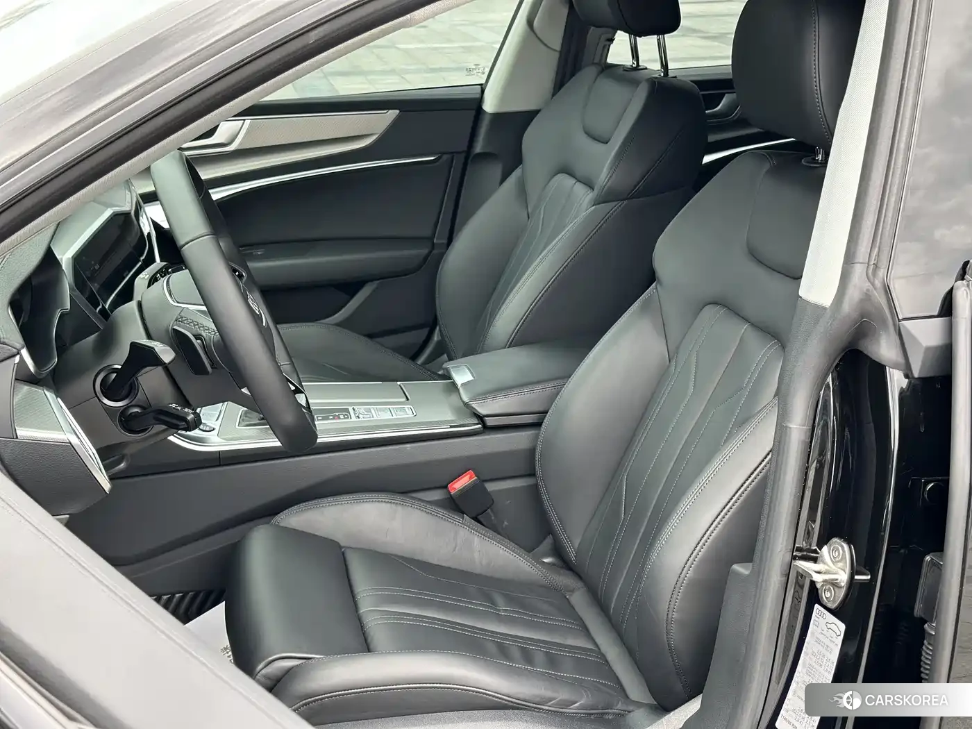Audi A7 2023 Черный из Китая