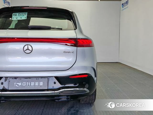 Mercedes-Benz EQS SUV 2025 Серебристо-серый из Китая