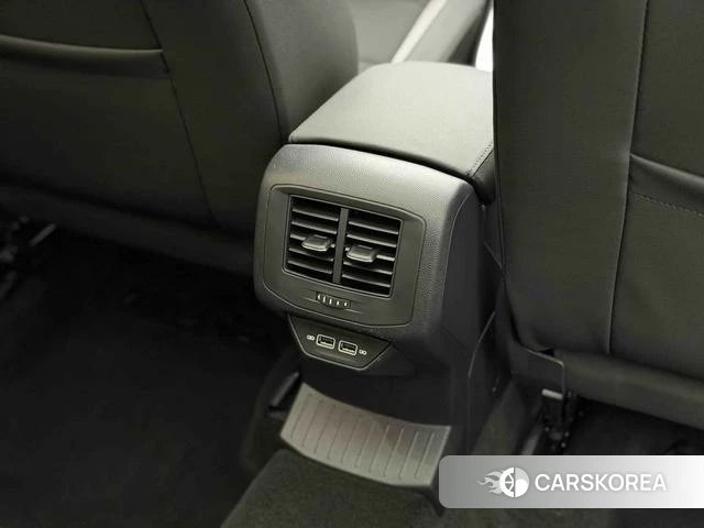 Volkswagen Exploring songs 2021 Белый из Китая