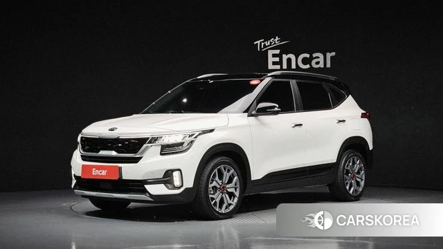 Kia Seltos 2021 Белый из Кореи