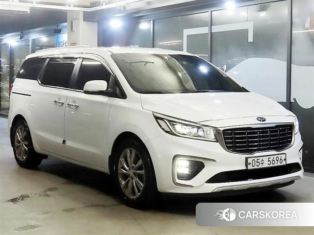 Kia The New Carnival 2018 Белый из Кореи
