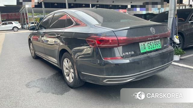 Volkswagen Passat PHEV 2022 Черный из Китая