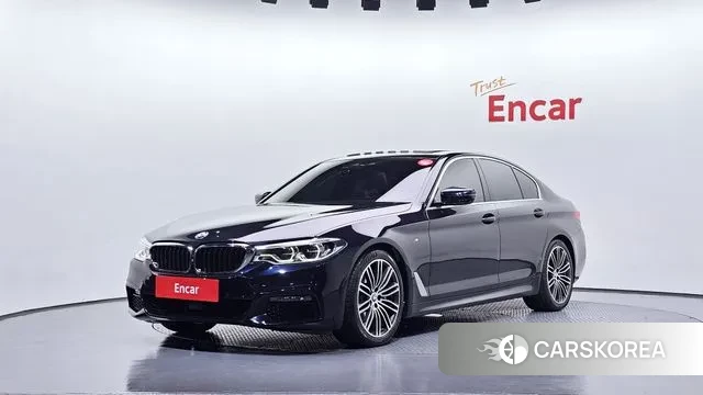 BMW 5 Series (G30) 2019 Черный из Кореи