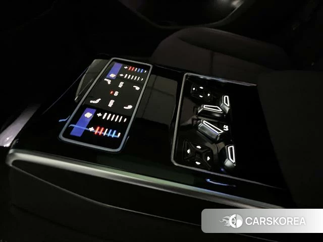 Audi A8 2025 Черный из Китая