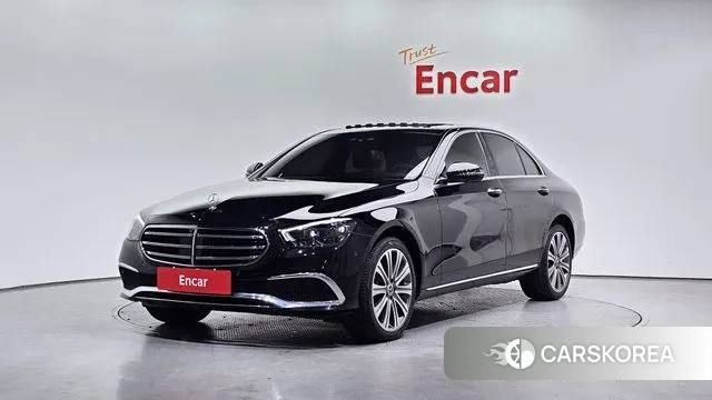 Mercedes-Benz E-Class W213 2023 Черный из Кореи