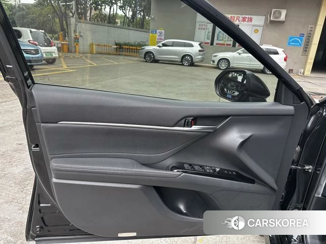 Toyota Camry 2021 Черный из Китая