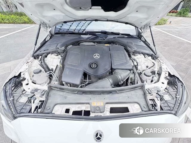 Mercedes-Benz Class C 2023 Белый из Китая