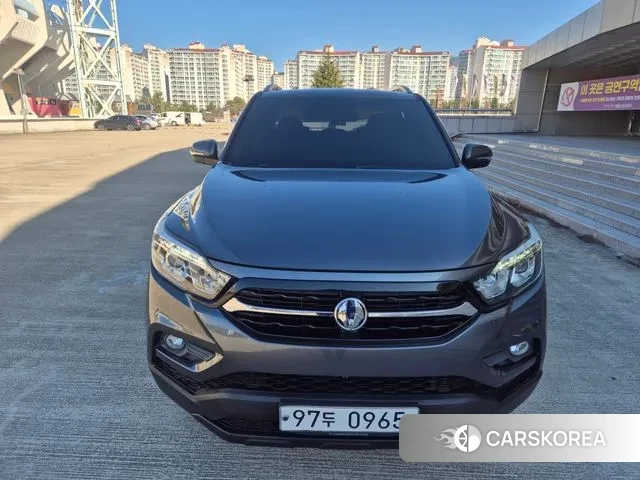 Ssangyong Rexton Sports 2018 Серый из Кореи