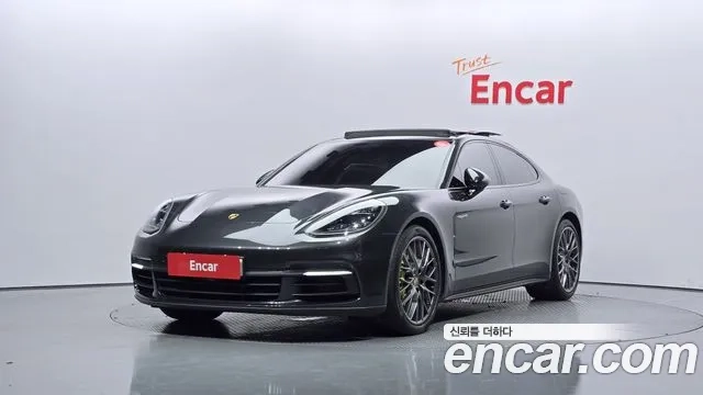 Porsche Panamera (971) 2018 Серый из Кореи