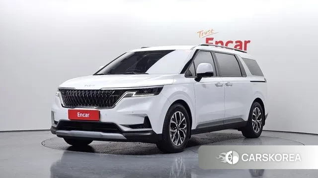 Kia Carnival 4th generation 2023 Белый из Кореи