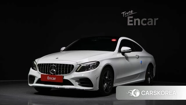 Mercedes-Benz C-Class W205 2020 Белый из Кореи